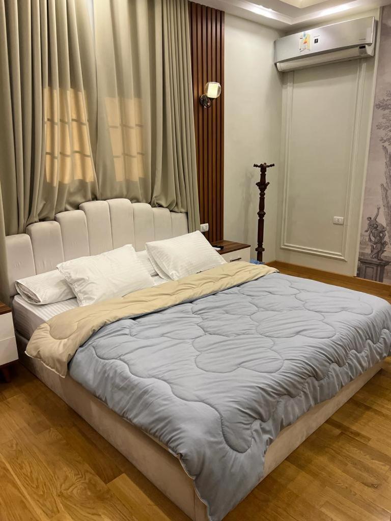 Flat For Vip Apartment Cairo