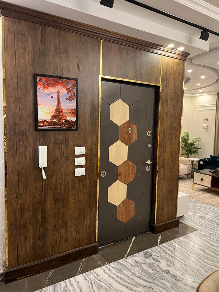 Apartment Flat For Vip